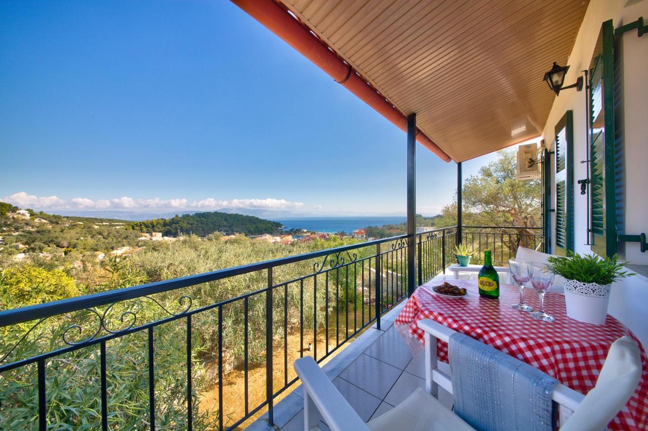 Theodora Apartments - Paxos Gaios Exteriör bild